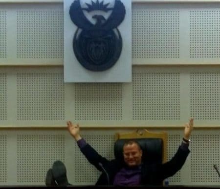 judge_barry Barry Varkel in Judges' seat