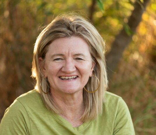 What is sensory intelligence® and 3 fundamental insights to improve employee engagement and productivity Annemarie Lombard